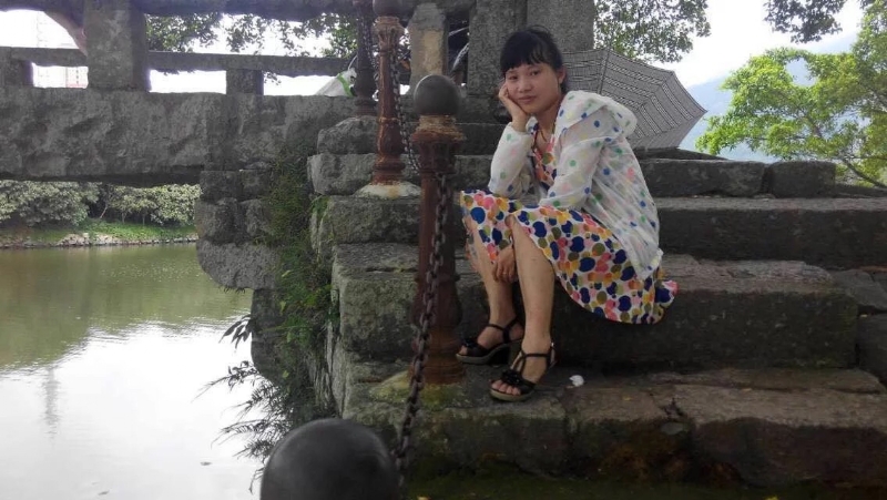 女子悠然的第一张照片--武夷山相亲网