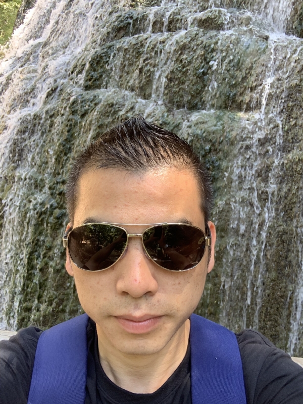高兴的第二张照片--武夷山相亲网