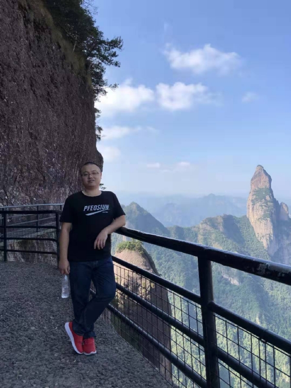不杵于物的第一张照片--武夷山相亲网