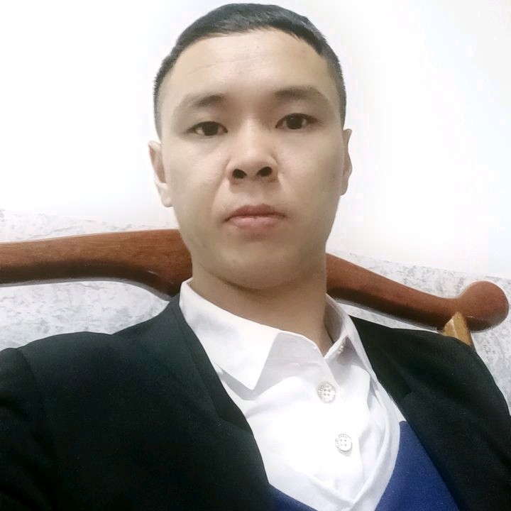 冷漠的第一张照片--武夷山相亲网