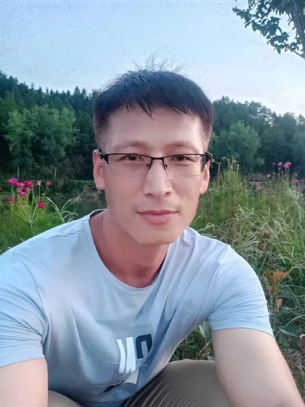 零零柒的第一张照片--武夷山相亲网