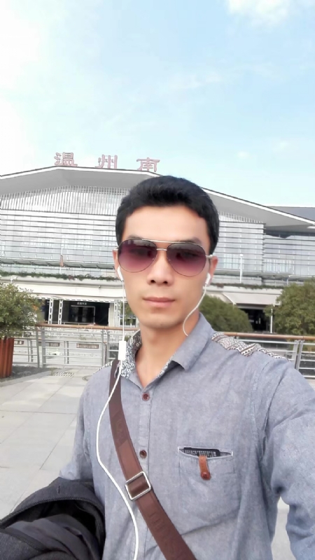 错把真心喂了狗的第三张照片--武夷山相亲网