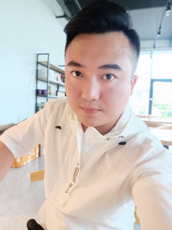 王先生的第一张照片--武夷山相亲网