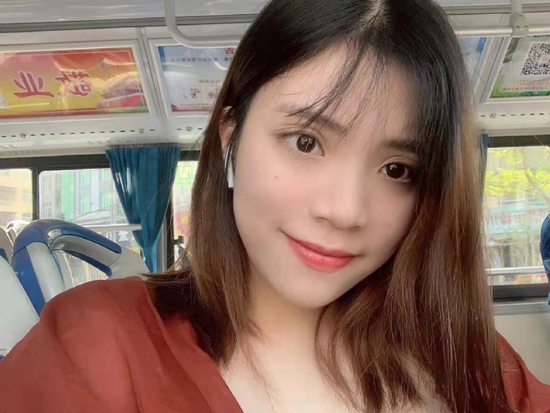 小眼睛的第一张照片--武夷山相亲网