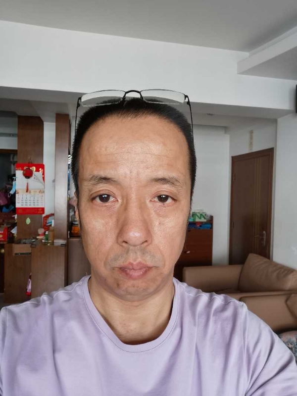 萨博的第一张照片--武夷山相亲网