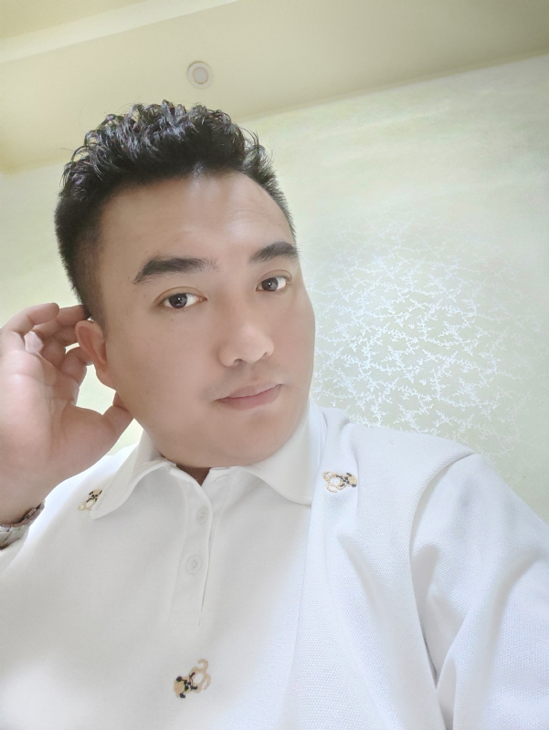 哈哈先生的第二张照片--武夷山相亲网