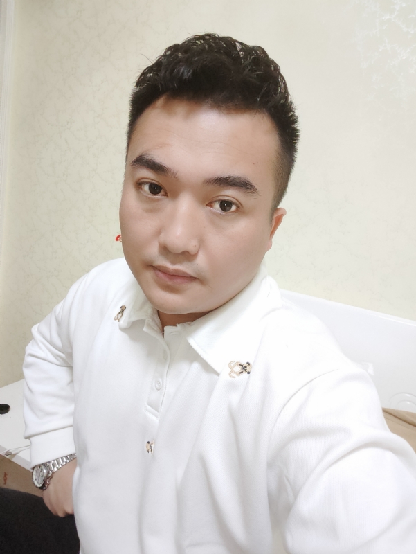 哈哈先生的第三张照片--武夷山相亲网