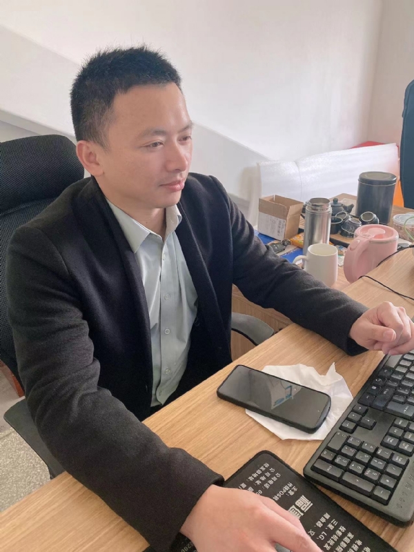 落叶知秋的第一张照片--武夷山相亲网