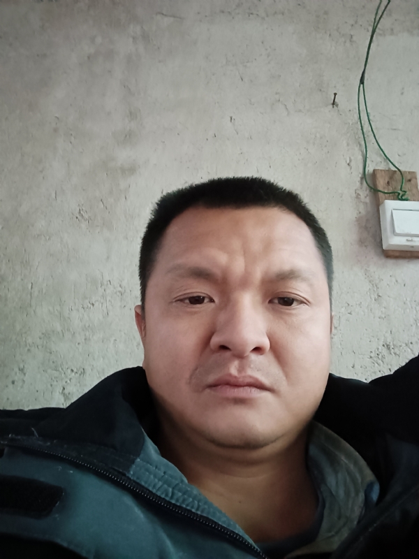 兰成龙的第二张照片--武夷山相亲网