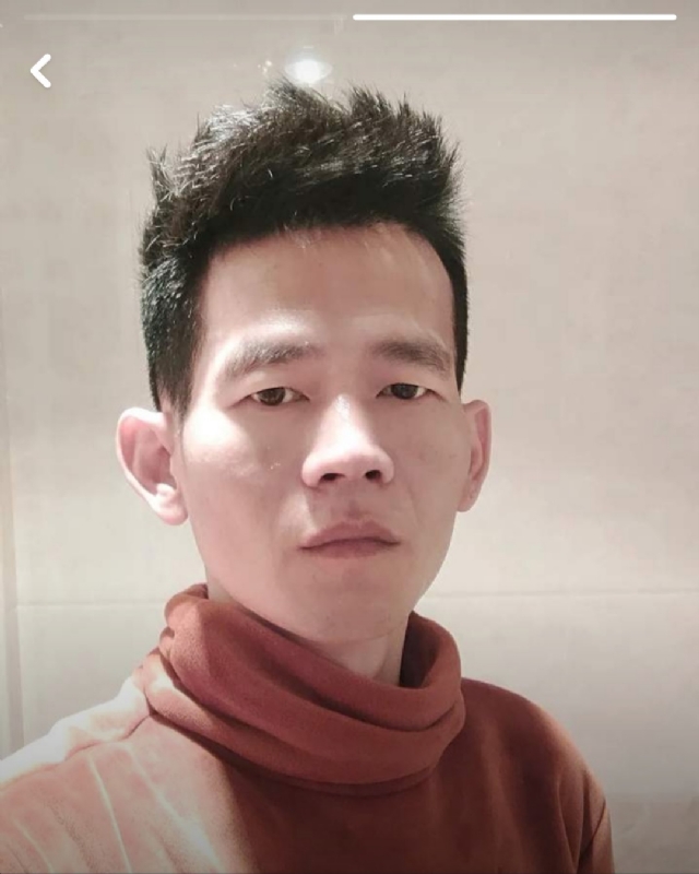 白了少年头的第一张照片--武夷山相亲网