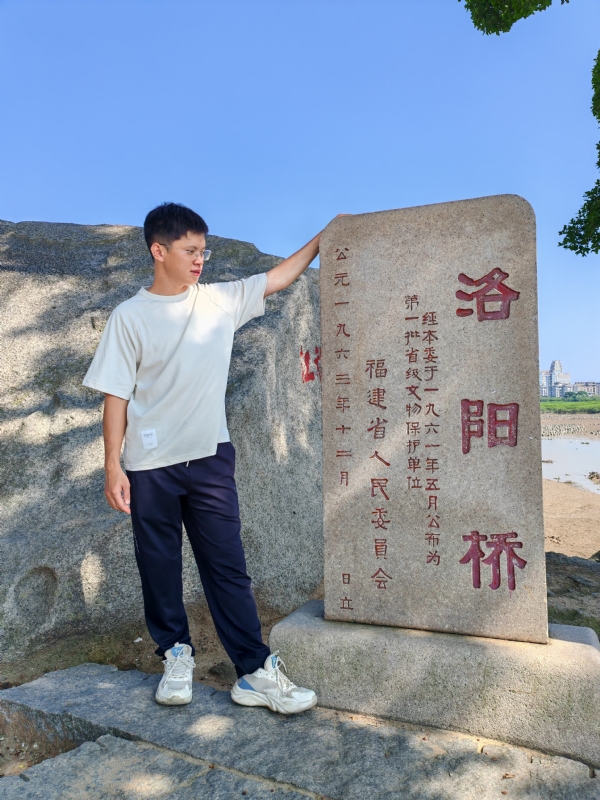 风尘的第一张照片--武夷山相亲网